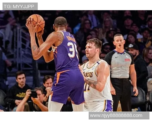 2008年3月21日湖人与太阳的激烈对决回顾与精彩瞬间分析